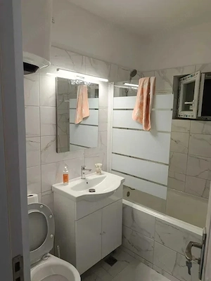 Apartament de inchiriat - 2 camere Calea Bucuresti - imagine 8
