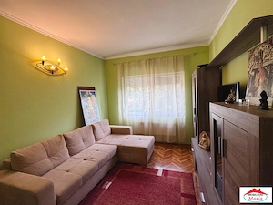 Apartament 3 camere semicentral etaj 2 - imagine 4