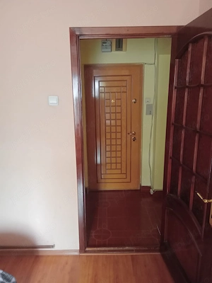 Apartament 3 camere, str. Banat in aproprierea Spitalului de Pediatrie Pitesti - imagine 8
