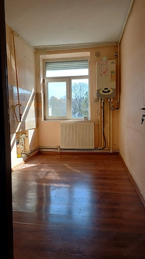Apartament de vânzare - imagine 8