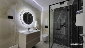 Studio modern si spatios - WHITE TITANIC - imagine 2