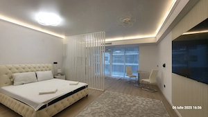 Studio modern si spatios - WHITE TITANIC