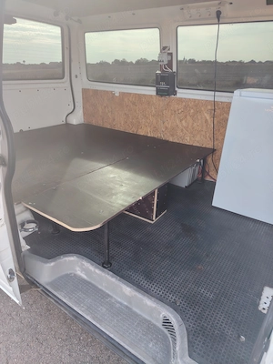 Vând autoutilitara Volkswagen T4, an 2001. - imagine 5