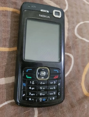 100 Lei. Telefon Nokia N 70. Original Made in Finlanda. Fără baterie. Valabil in Iași.