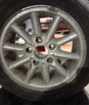 Vand roata aliaj  205/60 R15 nu trimit pri curier