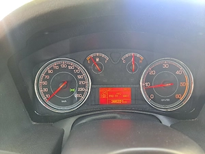 Vând Fiat Croma 1.9 Multijet   150 CP   2010 - imagine 3