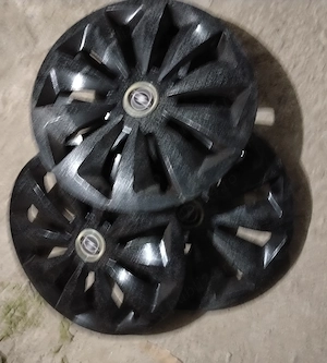 Vand Capace roti 215/60R16 nu r trimit prin curier