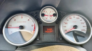 Peugeot 207 1.4HDi | 140000 km reali | primul proprietar - imagine 8