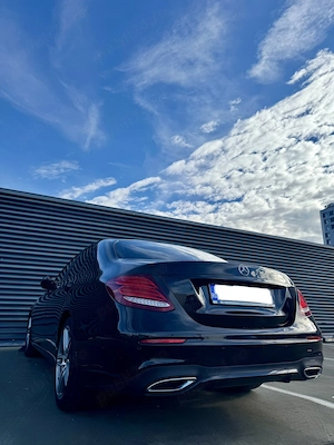Mercedes-Benz E 220 d W213 - imagine 4