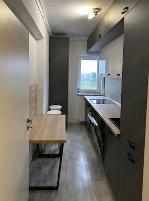 Închiriez apartament  - imagine 5