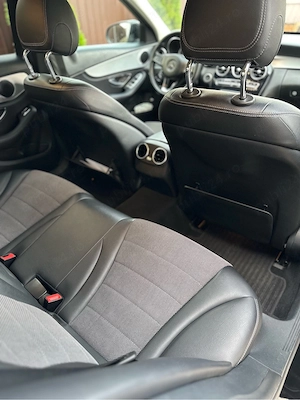 MERCEDES-BENZ C 220 BlueTEC AUTOMATĂ   2014 | Înteținută impecabil | Proprietar - imagine 8