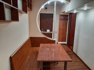 Inchiriez apartament o camera - imagine 2