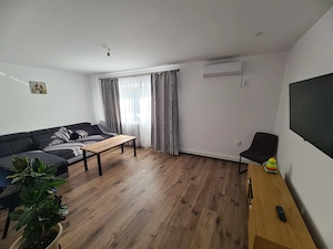 Vand apartament 4 camere,85 mp,direct de la proprietar.