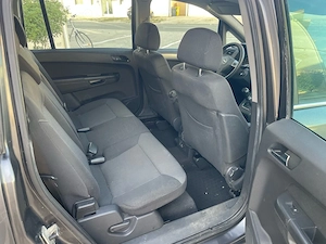 Opel Zafira Facelift 1.6 Ecotec 2009 7 Locuri  - imagine 10