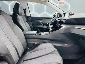 Peugeot 3008 - imagine 17
