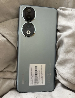 Vând telefon Honor  90