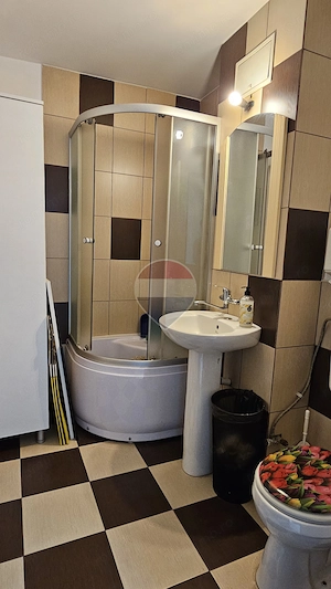 Cabinet stomatologic de închiriat| Complex 2 Trivale Pitești| 2 scaune - imagine 13