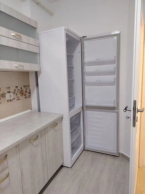 Închiriez apartament 2 camere - imagine 10