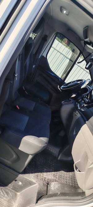 Vand ford tranzit custom cutie automată din 2018 sau schimb cu duba  - imagine 7