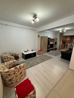 Vând apartament 