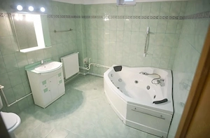 Vilă P+1+M, 640 mp, teren 1.050 mp, 12 dormitoare   Schitu, Costinești - imagine 10
