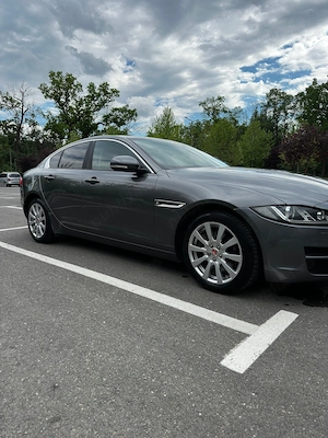 Vând Jaguar XE  - imagine 2