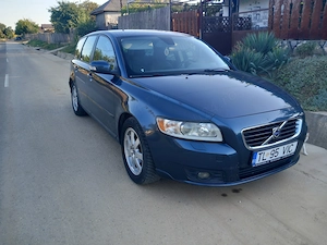 Vand volvo v50 an 2008 motor. 2.0.  136 cai - imagine 7