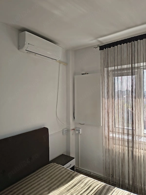 Apartament 2 camere decomandat, cu garaj si centrala proprie - imagine 2
