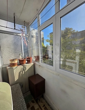 Apartament 3 camere situat in Zona KM 4-5 - imagine 3