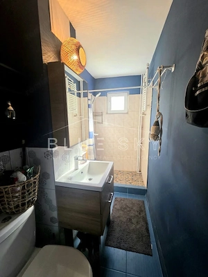 Apartament 3 camere situat in Zona KM 4-5 - imagine 8