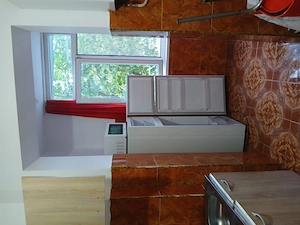 Închiriez apartament cu 2 camere  - imagine 3