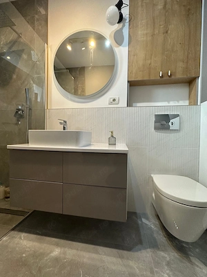 Apartament de lux în zona Soarelui   terasă de 14 mp, parcare acoperită, mobilat și utilat premium - imagine 7