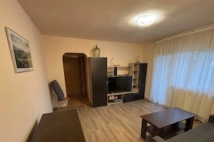 ap 3 camere etaj 2 Complex Studentesc spatios 70 mp utili cu 2 bai CENTRALA PROPRIE mobilat complet - imagine 6
