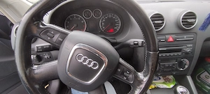 Audi A3 1.6 FSI - imagine 5