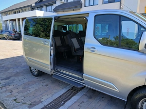 Ford Tourneo Custom  - imagine 3