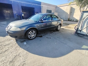 Vând Volkswagen passat b5.5 1.9 an 2002 .131cp. mașina nu este pentru pretențioși.toate actele in re - imagine 2