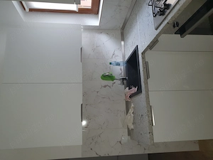 Inchiriez apartament cu doua camere  - imagine 2
