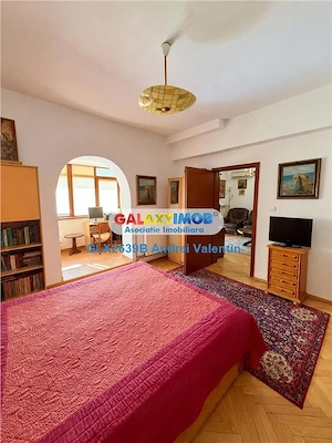 Apartament Piata Sfintii Voievozi - 2 Bai - 2 Balcoane - Victoriei - imagine 6
