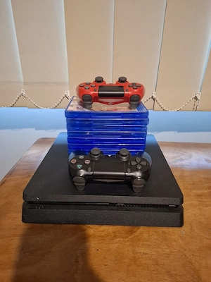 Ps4 slim CUH-2216A 500GB, 2 manete dualwave(originale),căști JBL quantum 200(pentru manete)+8 jocuri