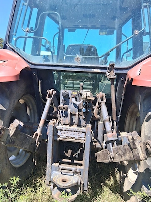 Tractor New Holland L90  - imagine 4