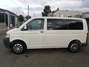 Vând autoturism Volkswagen Transporter T5 2009