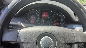 VW Passat b6 1,6 FSI. Benzina 2006-2500 Euro neg - imagine 2