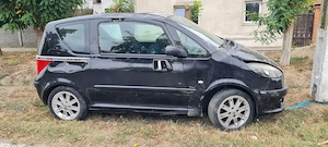 Peugeot 1007 Dezmembrari