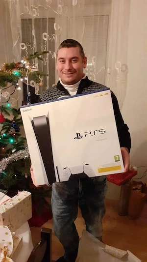 PlayStation 5 Slim nouă, 1 TB, cu unitate de disc   Livrare inclusă