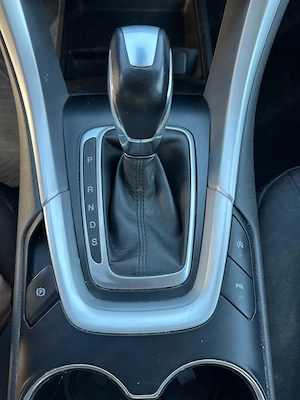 Ford Mondeo 2018   191600km   2.0 TDCi 150 CP, cutie automată PowerShift - imagine 8