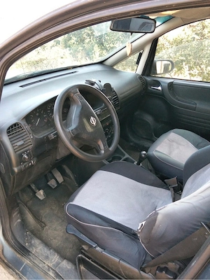 Opel Zafira 2001 - imagine 4