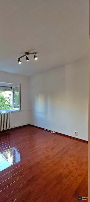 Apartament de vânzare cu 2 camere - imagine 2