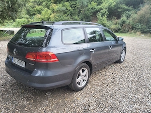 Vând Volkswagen Passsat B7, 1,6 TDI Bluemotion 