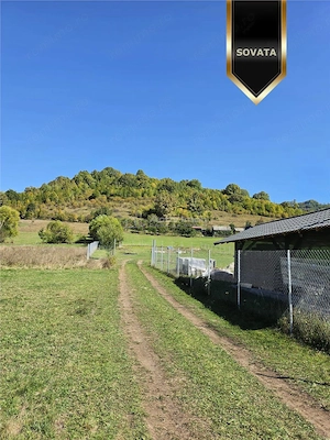 Teren intravilan - Sovata - Capeti - zona in plina expansiune imobiliara - imagine 2