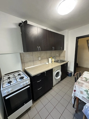 Titan Auchan - apartament 3 camere de inchiriat- Sector 3